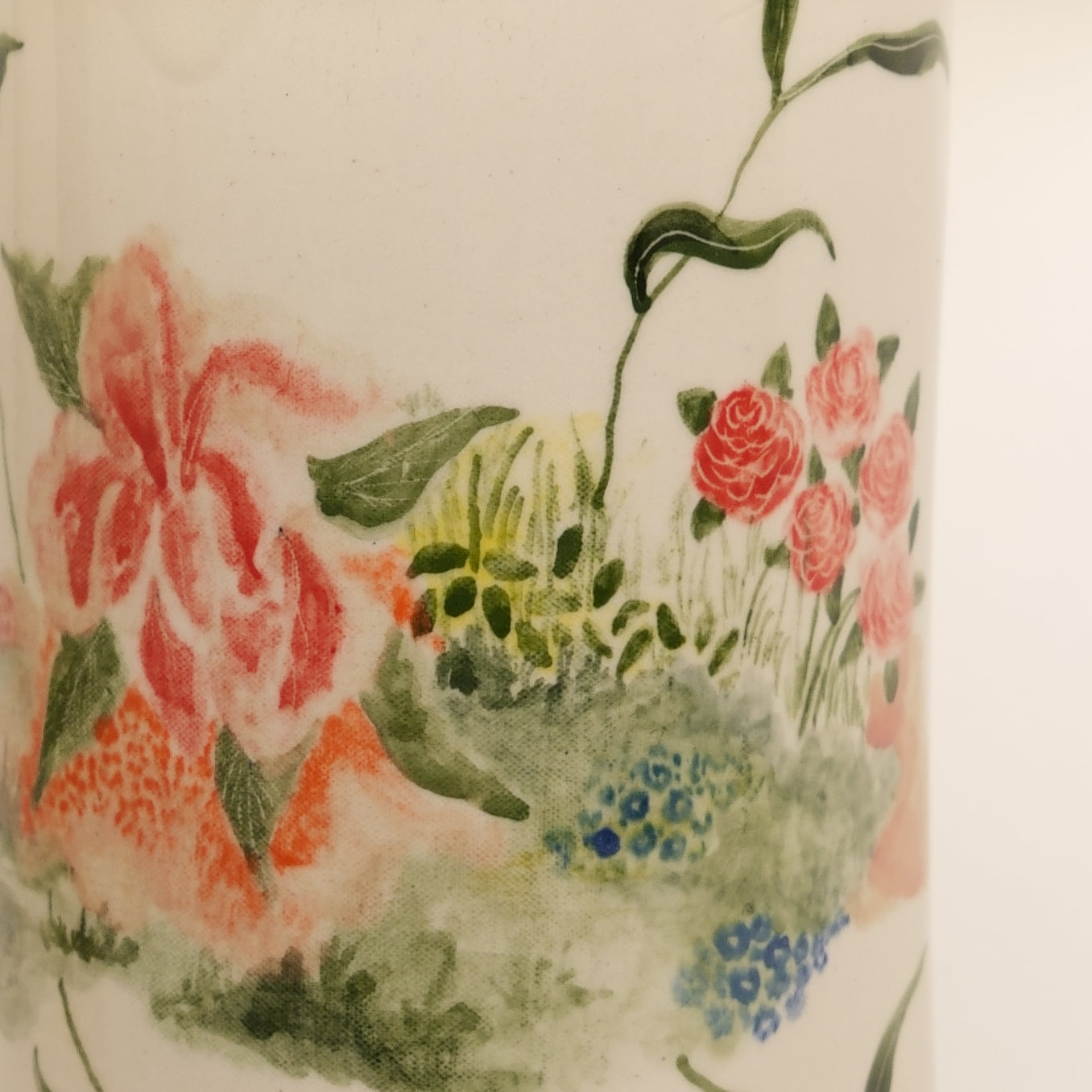 Laura Chautin Garden Lamp