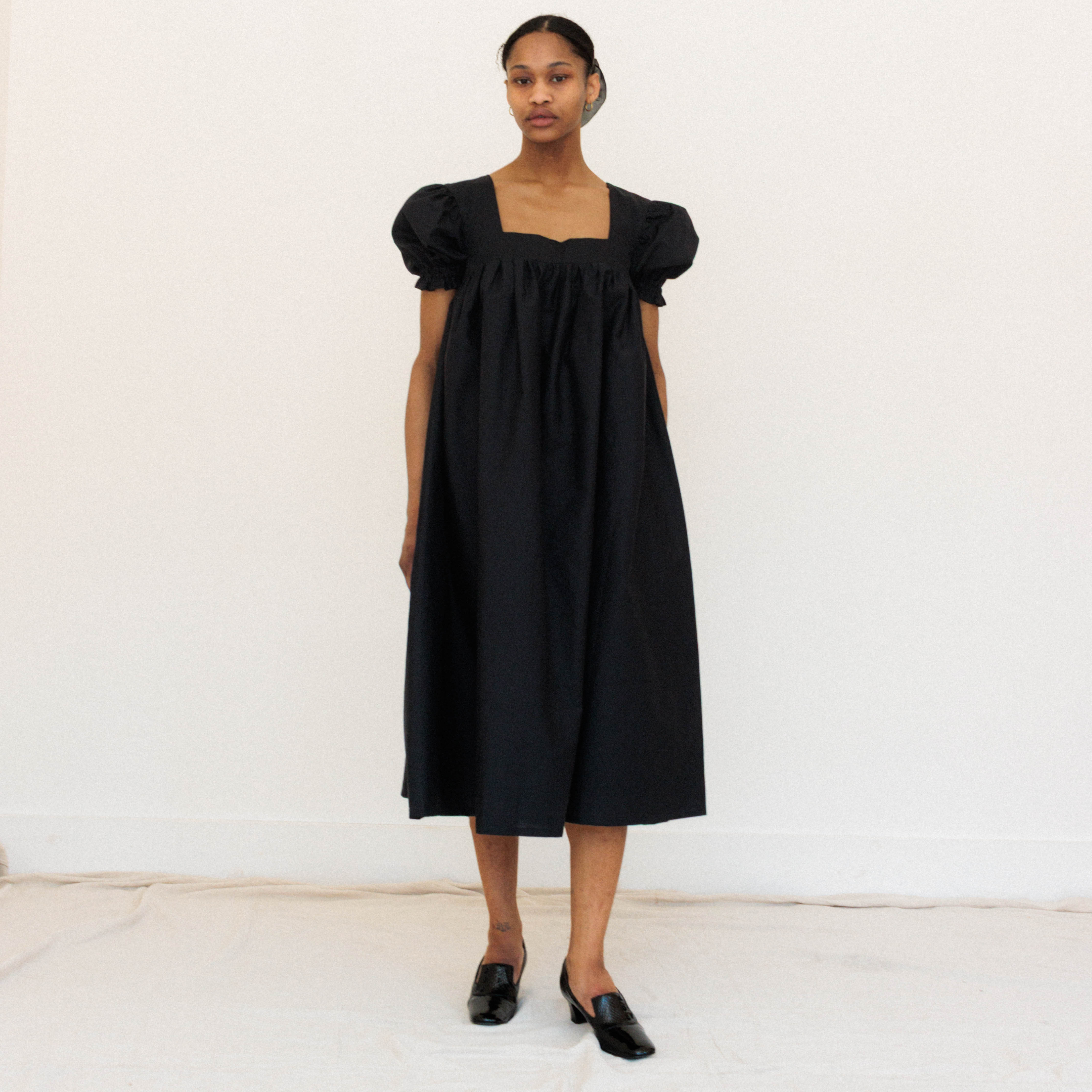 Black Cotton Tie-back Dress